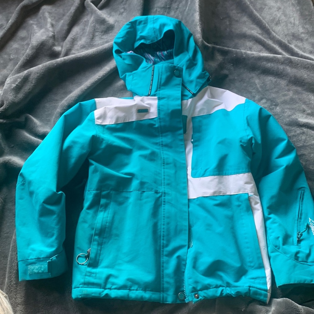 Girls ski coat size Medium